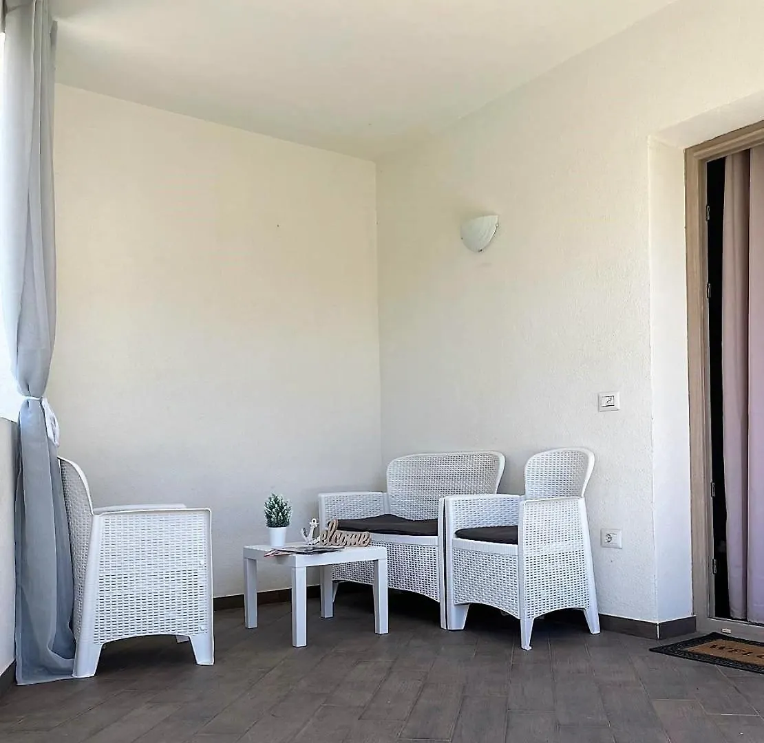 Endless Summer Apartment Olbia